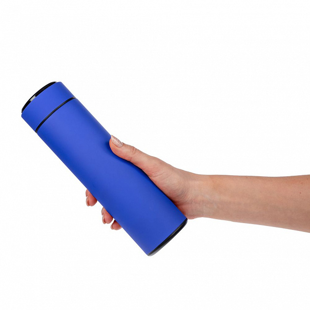 Смарт-бутылка с заменяемой батарейкой Long Therm Soft Touch, синяя с логотипом в Астрахани заказать по выгодной цене в кибермаркете AvroraStore