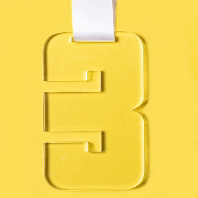 Медаль THIRD PLACE в подарочной упаковке, 65х100х5 мм, акрил с логотипом в Астрахани заказать по выгодной цене в кибермаркете AvroraStore