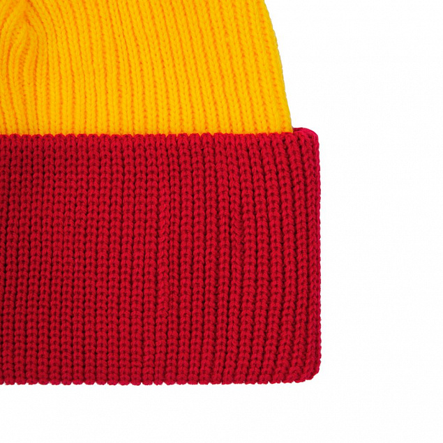 Шапка Snappy, желтая с красным с логотипом в Астрахани заказать по выгодной цене в кибермаркете AvroraStore