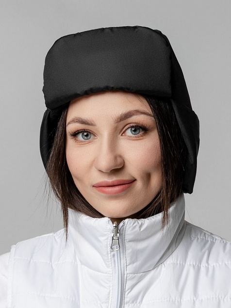 Шапка-ушанка Shelter, черная с логотипом в Астрахани заказать по выгодной цене в кибермаркете AvroraStore