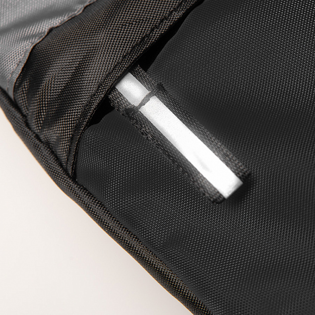 Рюкзак Pick чёрный/серый, 41 x 32 см, 100% полиэстер 210D с логотипом в Астрахани заказать по выгодной цене в кибермаркете AvroraStore