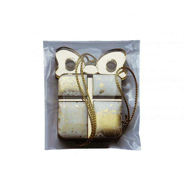 Ёлочная игрушка Подарочек (белый с золотым ) с логотипом в Астрахани заказать по выгодной цене в кибермаркете AvroraStore