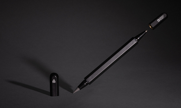 Ручка с двойным наконечником Swiss Peak Storm из переработанного алюминия RCS с логотипом в Астрахани заказать по выгодной цене в кибермаркете AvroraStore