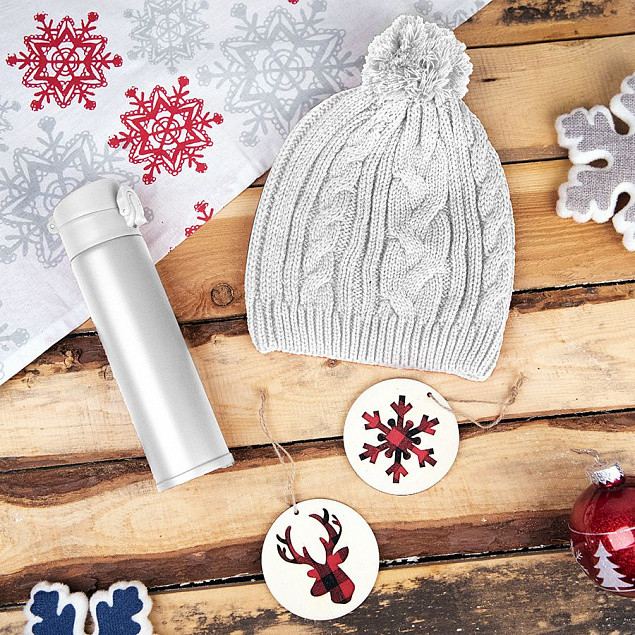Подарочный набор WINTER TALE: шапка, термос, новогодние украшения, белый с логотипом в Астрахани заказать по выгодной цене в кибермаркете AvroraStore