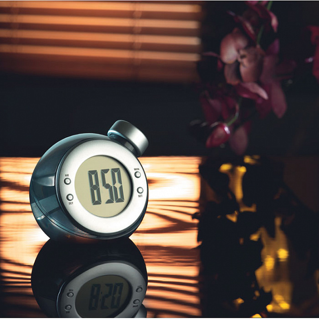 Часы настольные с логотипом в Астрахани заказать по выгодной цене в кибермаркете AvroraStore