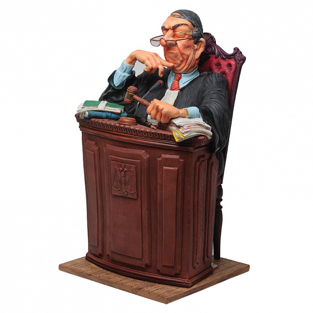 Скульптура "Судья" с логотипом в Астрахани заказать по выгодной цене в кибермаркете AvroraStore