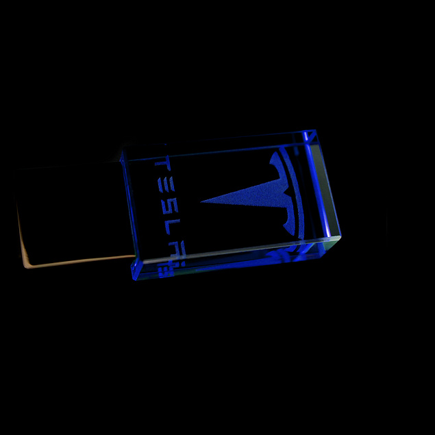 Флешка "Moon" 16 Гб c подсветкой - Синий HH с логотипом в Астрахани заказать по выгодной цене в кибермаркете AvroraStore