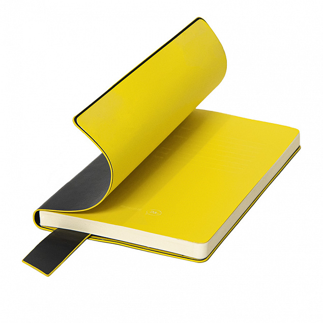 Бизнес-блокнот "Trendi", 130*210 мм, черно-желтый, мягкая обложка, в линейку с логотипом в Астрахани заказать по выгодной цене в кибермаркете AvroraStore